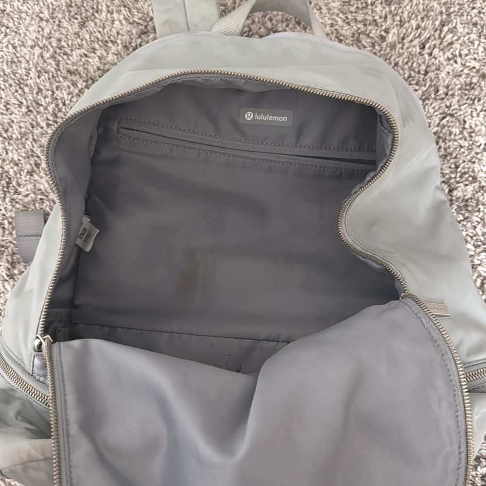 Lululemon City Adventurer Backpack in Rhino - Picture 6 of 8